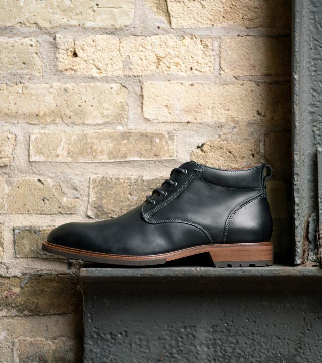 D280221 schwarzes Ch Schuhwerk Männer Florsheim Lodge-Chukka-Stiefel mit schlichter Zehenpartie